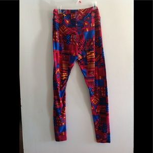 LulaRoe Tall and Curvy leggings